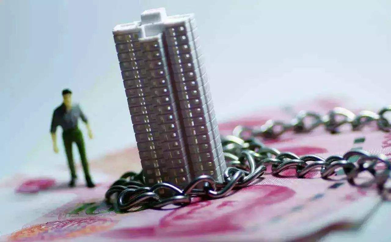 楼市不冷！7月房地产投资增速重回两位数 反弹持续