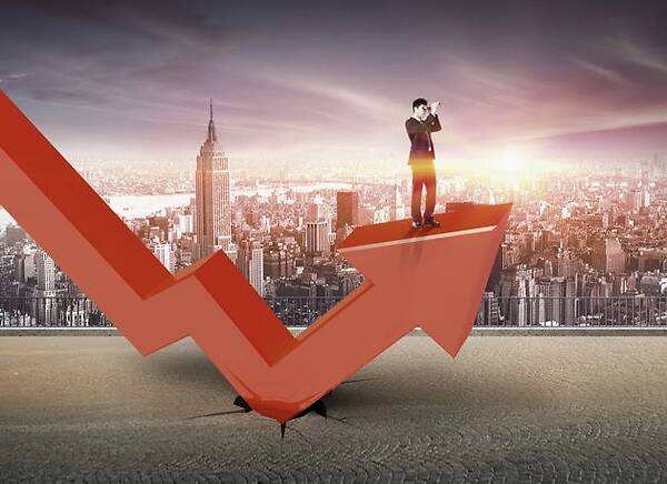 最高层会议重磅发声！五大全新定调来了 及时制定有针对性政策举措